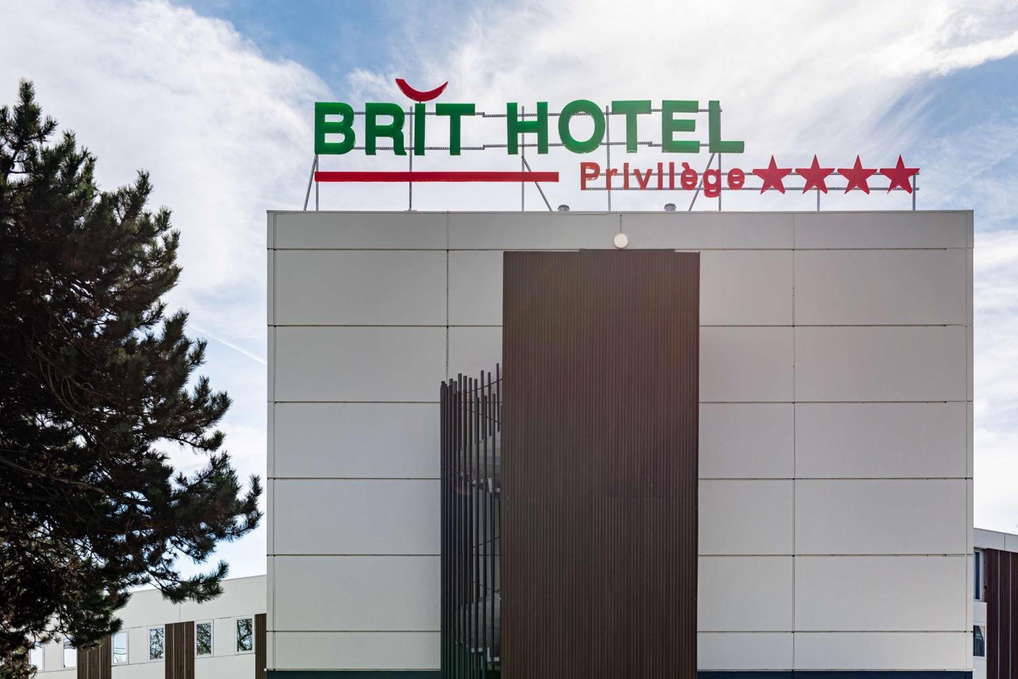 Brit Hotel Privilege Paris Rosny-Sous-Bois Esterno foto